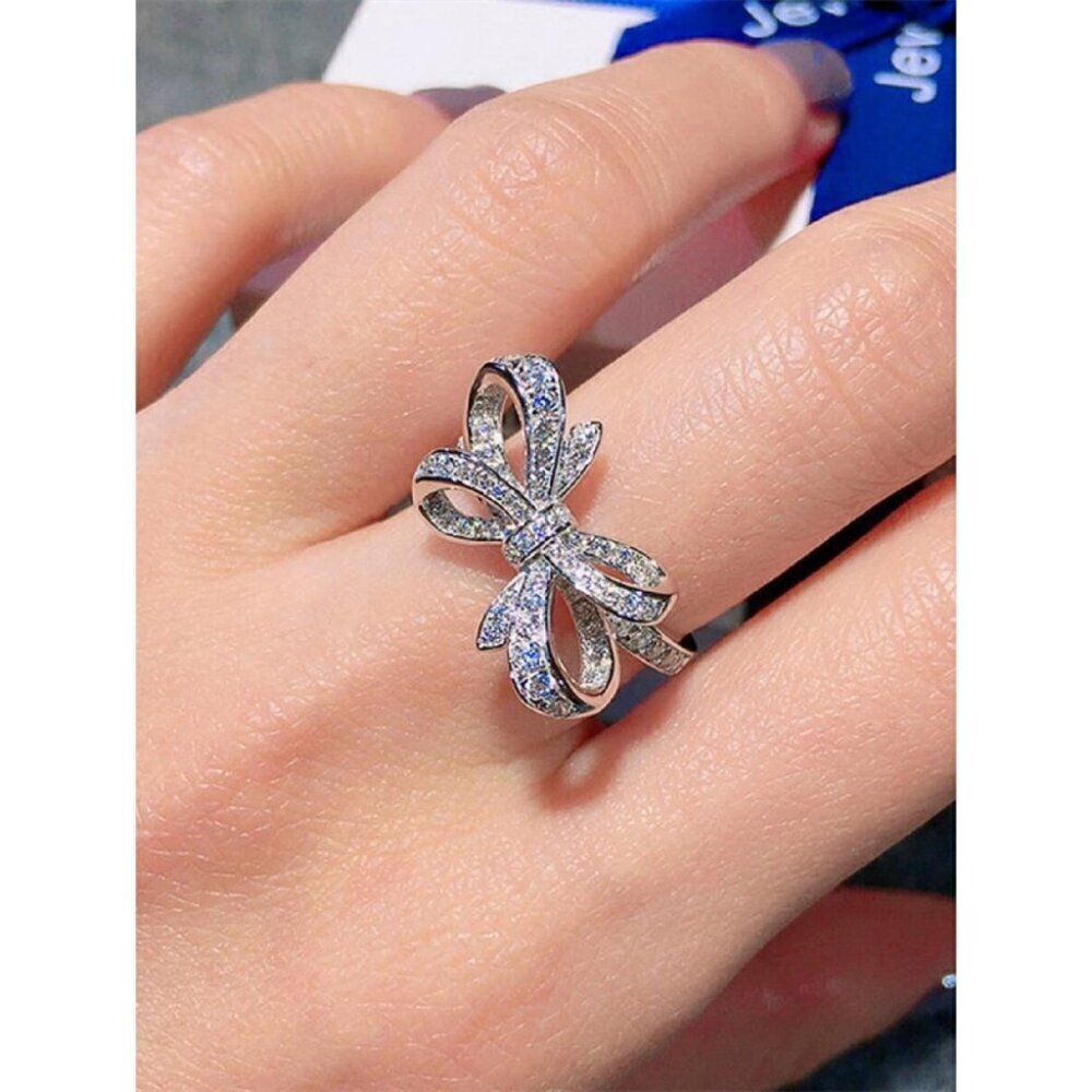 1 PC Gorgeous Style Cubic Zirconia Ring For Women For Valentine's Day Gift
